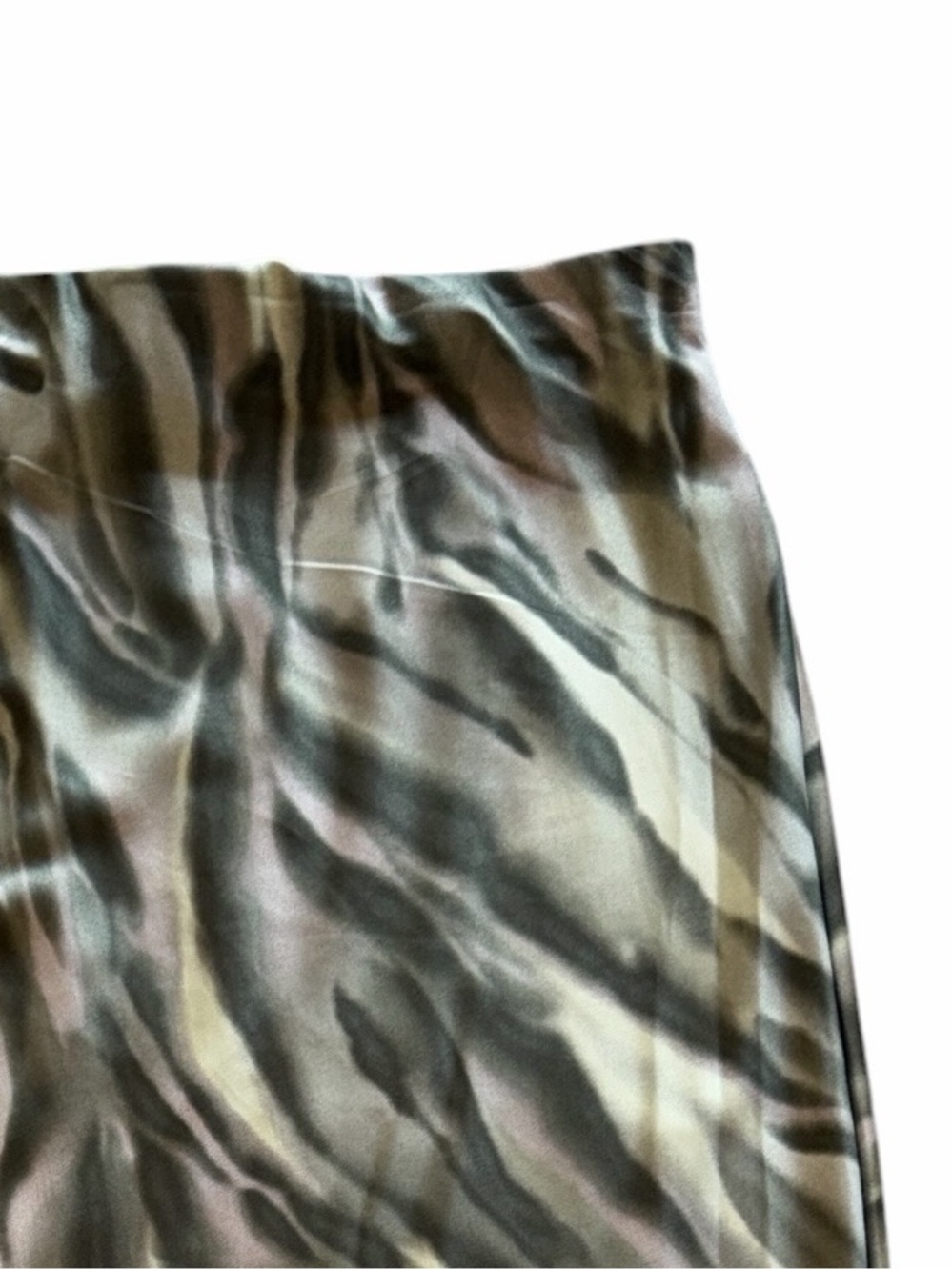 See You Monday Olive and Taupe Animal-Print Maxi Skirt Size L NWT - Picture 3 of 7